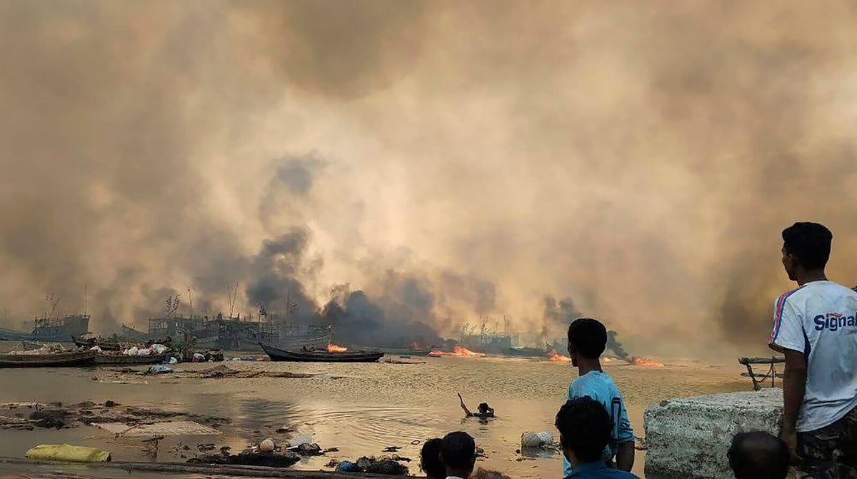 Myanmar Air Raid in Rakhine Leaves 12 Civilians Dead