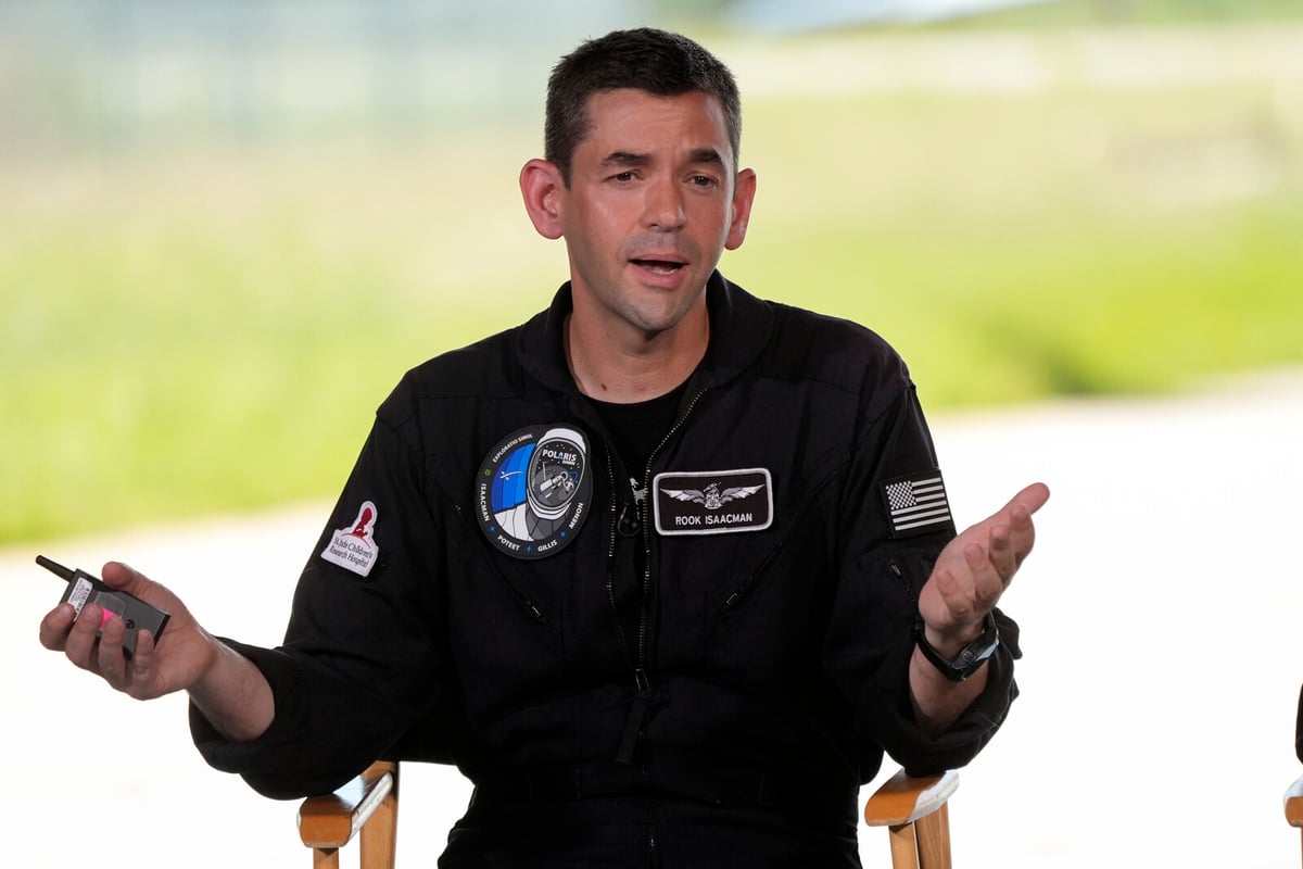 NASA Chief Aims to Land American Astronauts on Mars