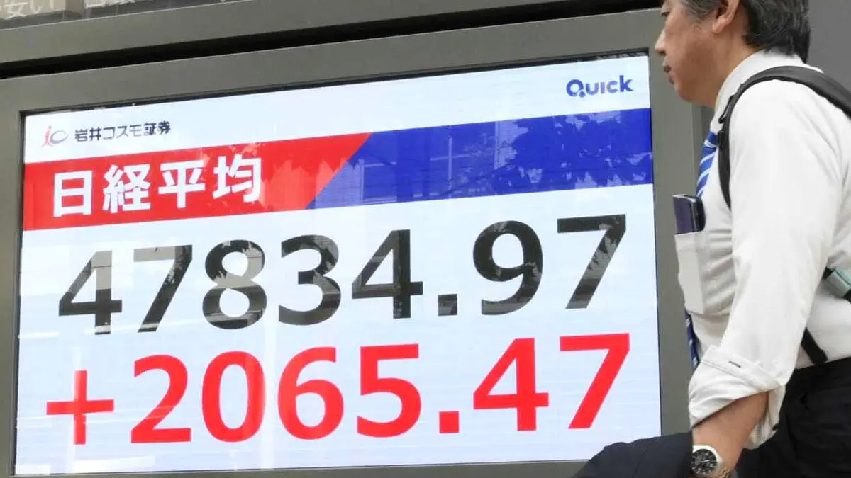 Broad gains in Asia, record in Tokyo