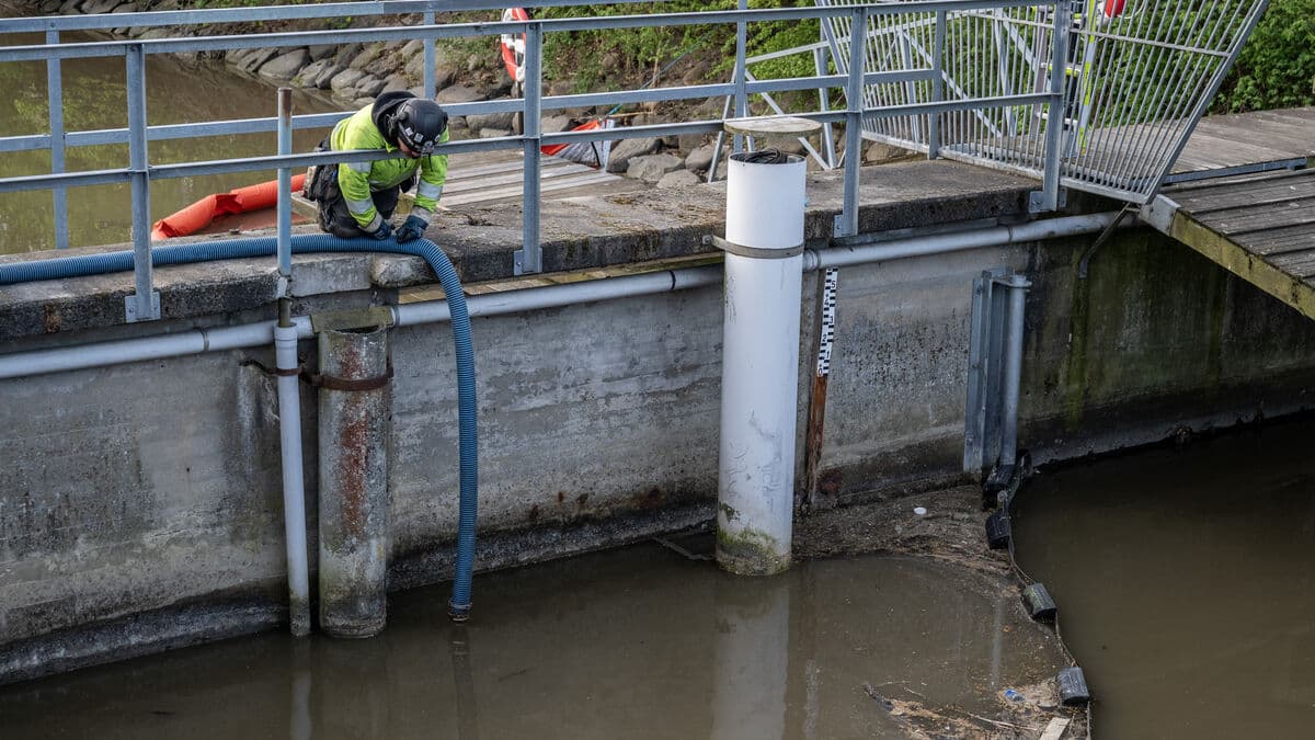 Untreated sewage from Malmö residents flushed into canal during pipe repair