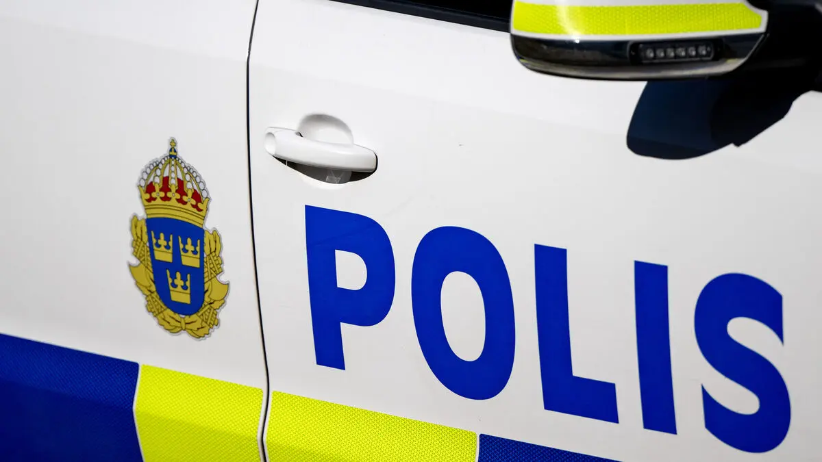 Man in his 80s dies in motorcycle crash in Smedjebacken, Dalarna