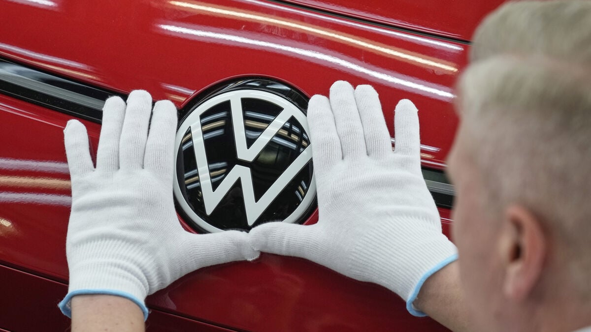 After 88 years, VW is forced to close its factory