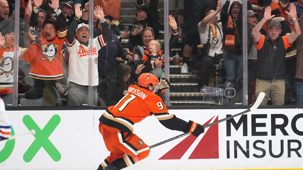 Leo Carlsson praised by Henrik Lundqvist: Damn, how good