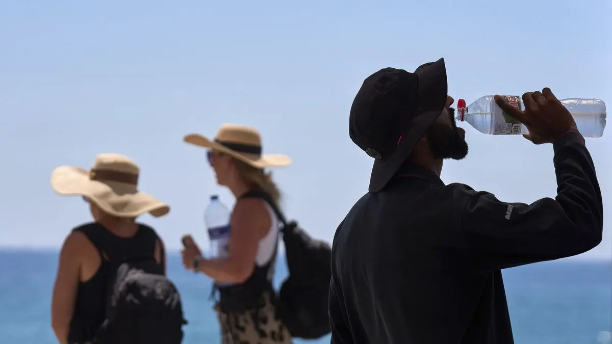 Spain warns of heatwave with temperatures above 45 degrees as wildfire risk rises