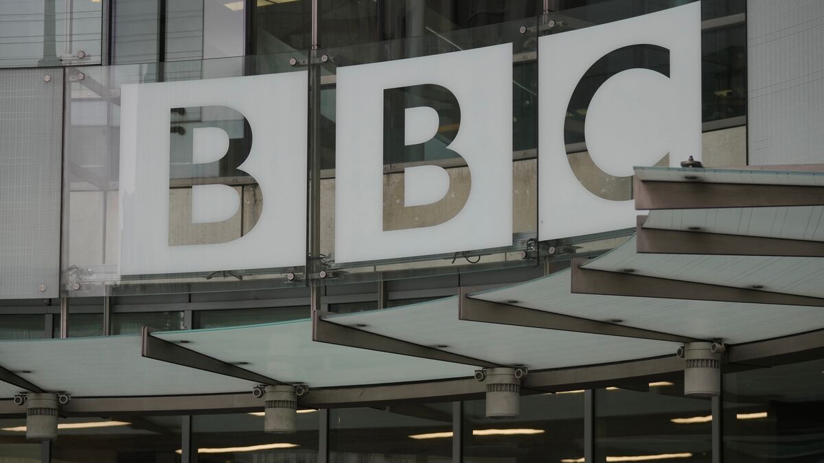 BBC apologizes for edited Trump speech