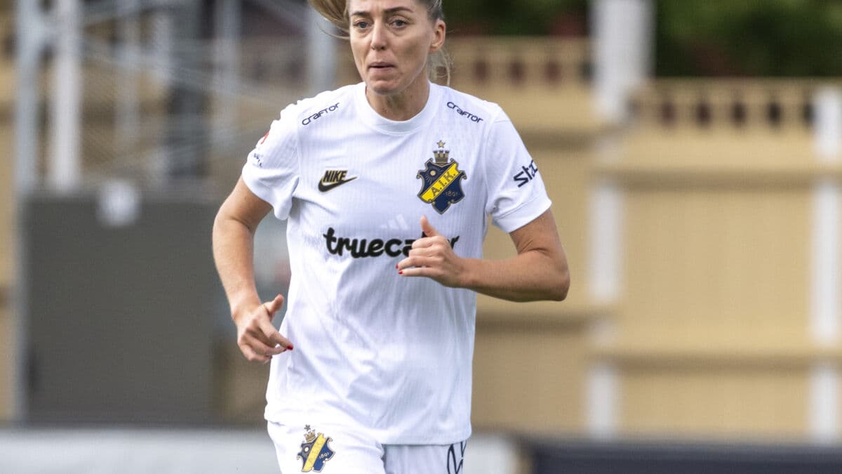 Linda Sembrant ends her career at 39, expecting a child