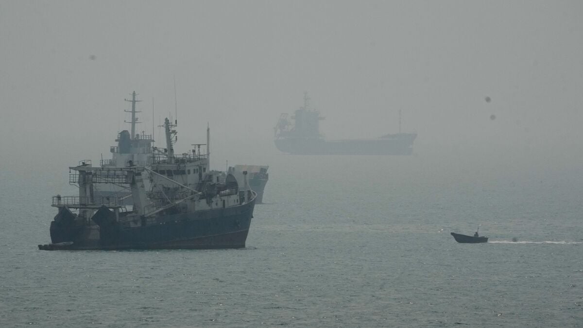 Iran warns war could spread to Indian Ocean if US attacks again