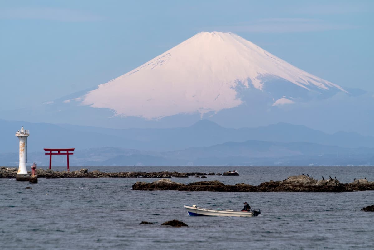 102-Year-Old Sets Record Climbing Japan's Mount Fuji