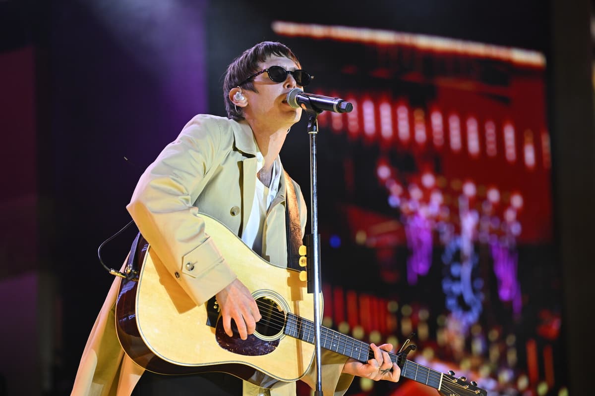 Thomas Stenström Announces 2025 Arena Tour in Sweden