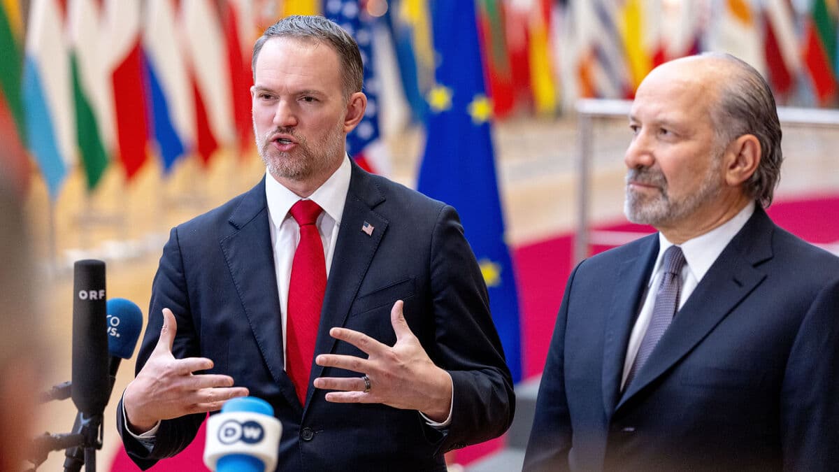 USA with digital pressure on the EU