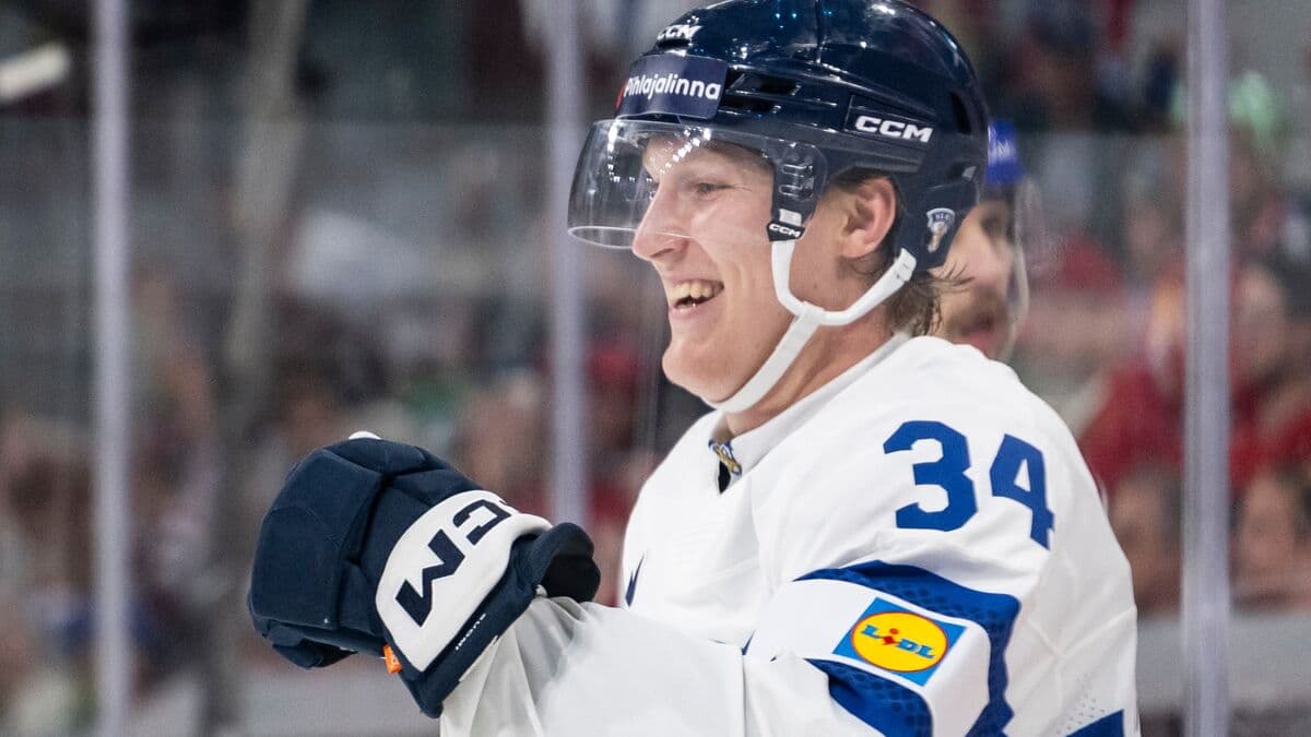 Finland to the final after two goals in just over a minute