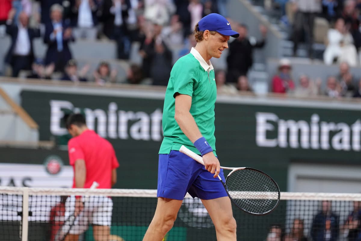 Jannik Sinner Reaches French Championships Final After Defeating Djokovic