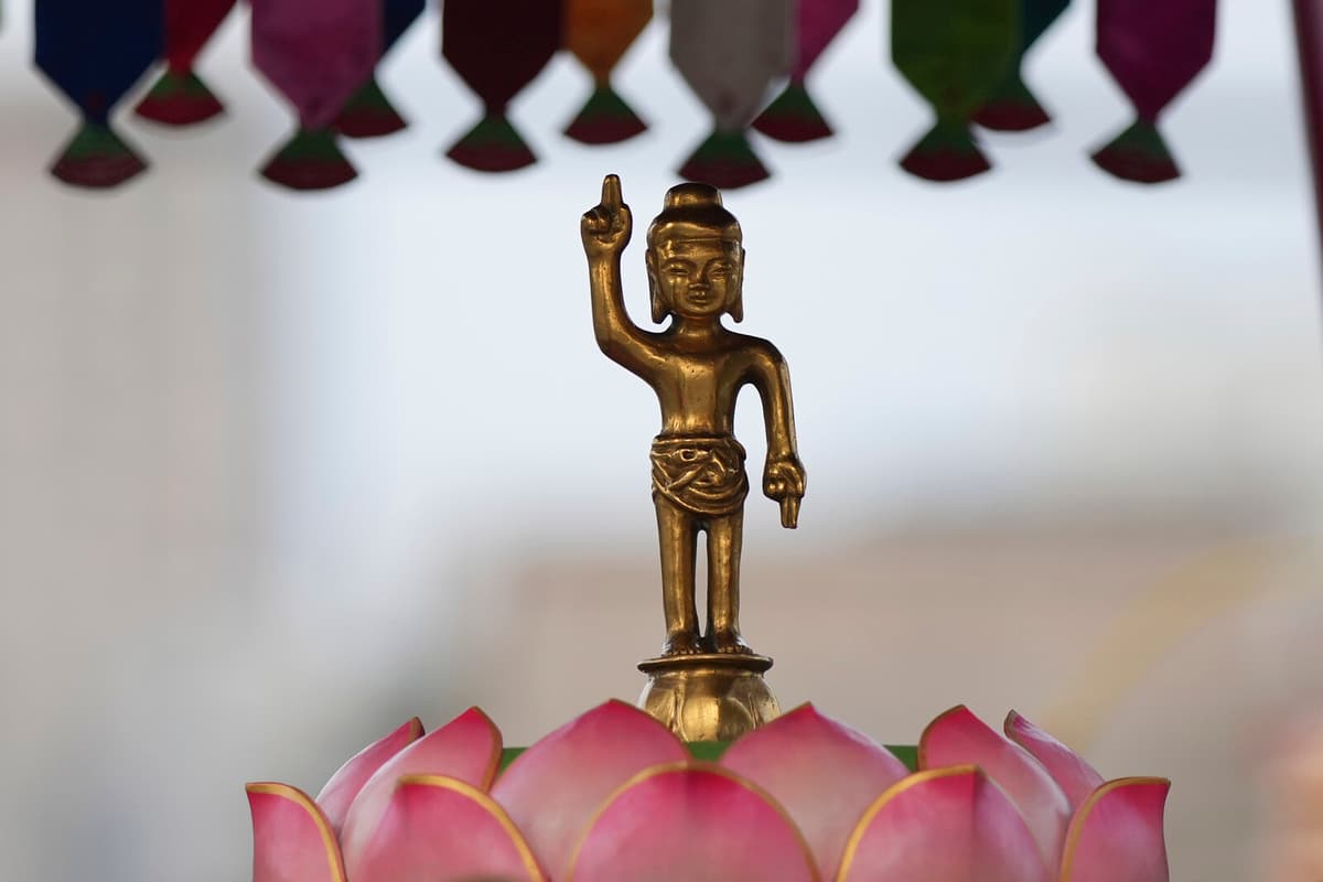 India Seeks to Halt Auction of Gemstones Found with Buddha's Remains