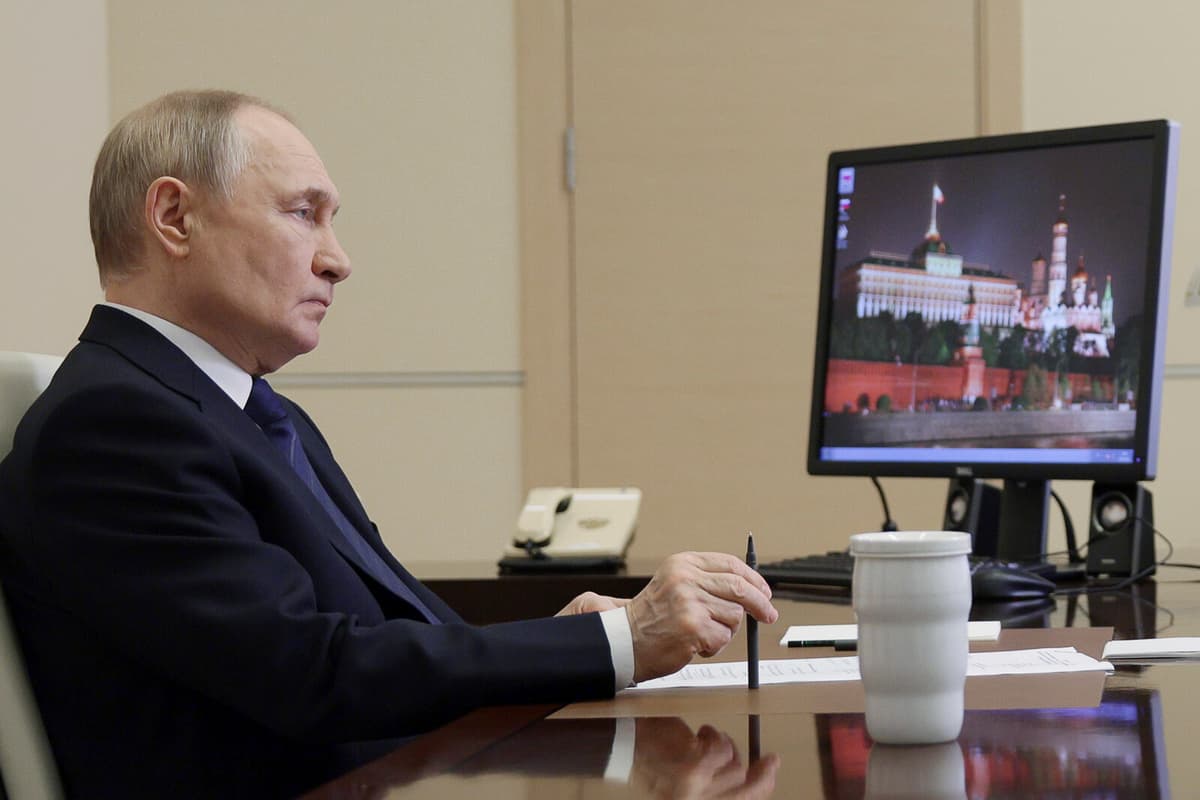 Putin to Skip Brics Meeting in Brazil Due to ICC Arrest Warrant