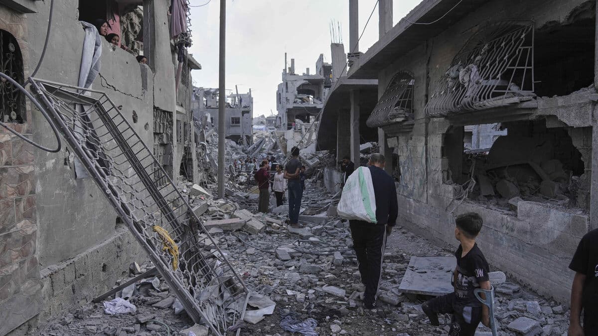 WHO Warns of Uncontrolled Spread of Infectious Diseases in Gaza