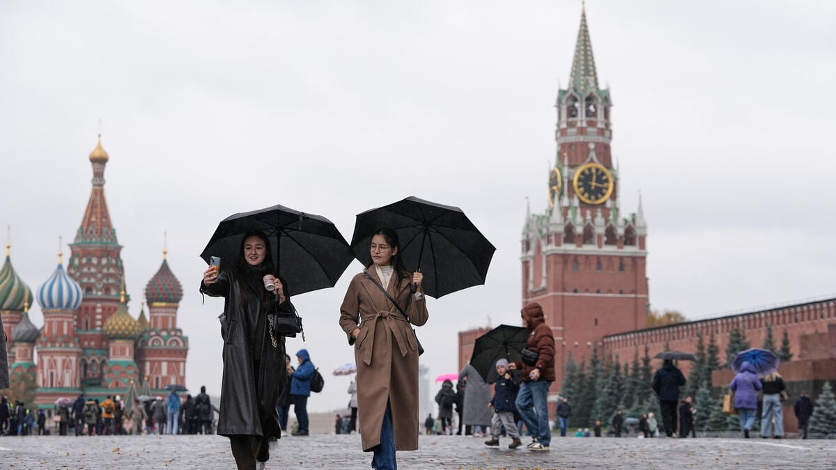 Russia Cuts Interest Rate to 16.50 Percent