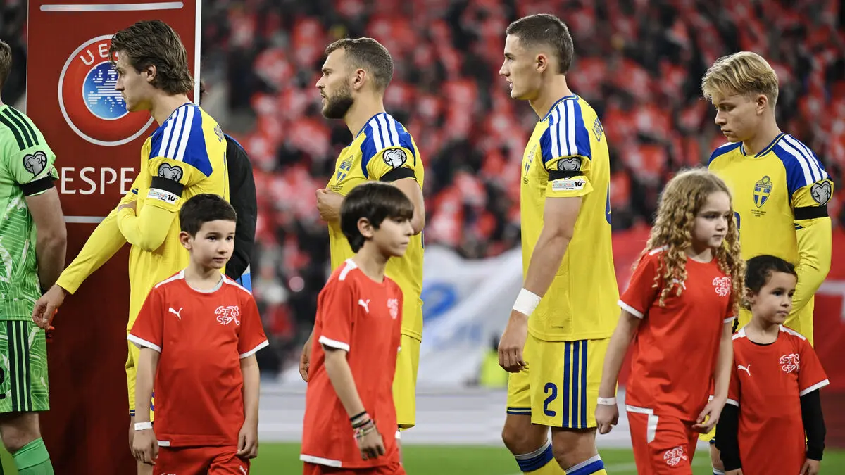 Sweden plays in mourning after bus crash