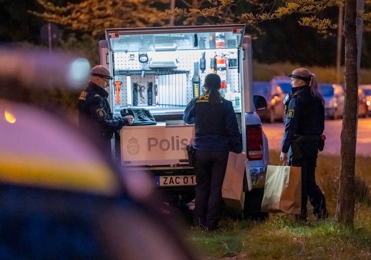 Person Dies After Jumping from Balcony During Malmö Police Operation
