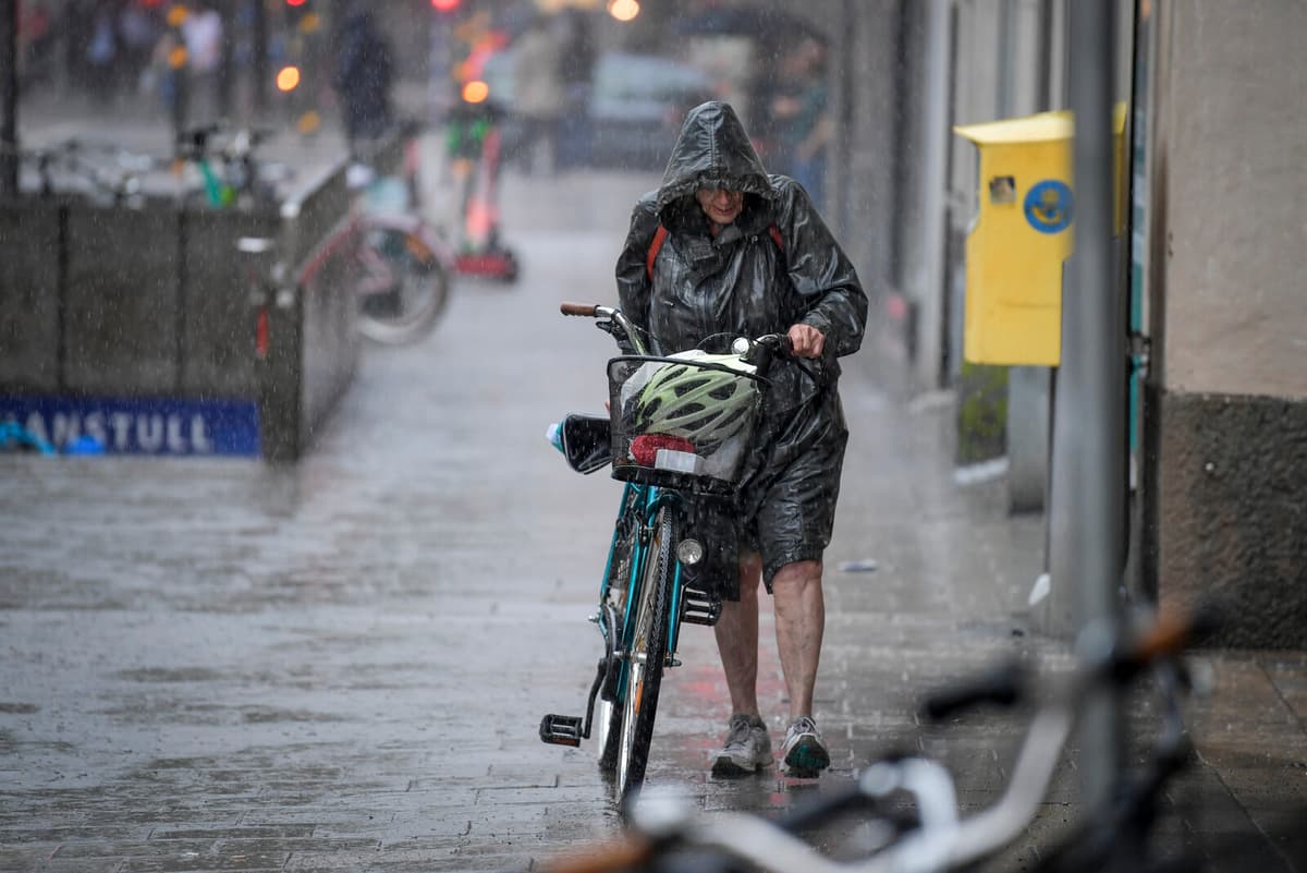 SMHI Issues Yellow Warnings for Heavy Rain and Thunderstorms in Sweden