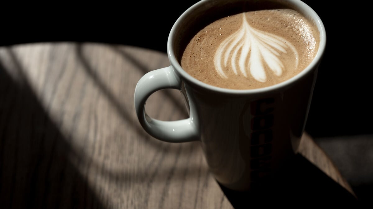 Coffee and chocolate prices fall as grocery prices remain stable