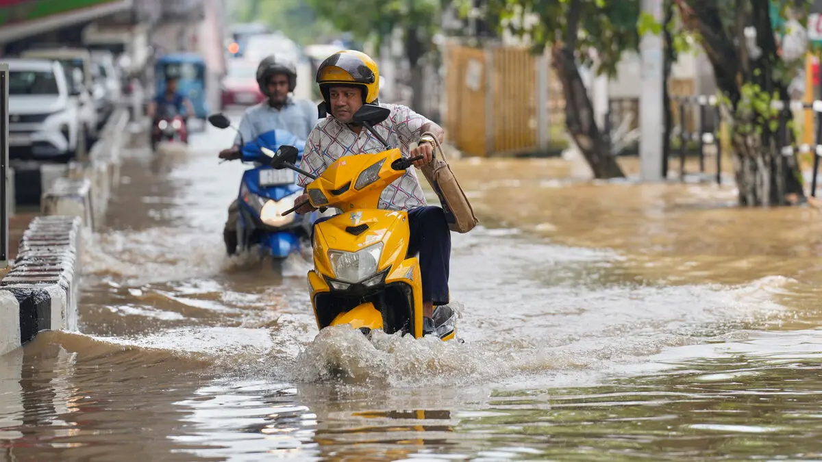 Indian monsoon deaths rise above 100 as lightning kills farmers in Jharkhand
