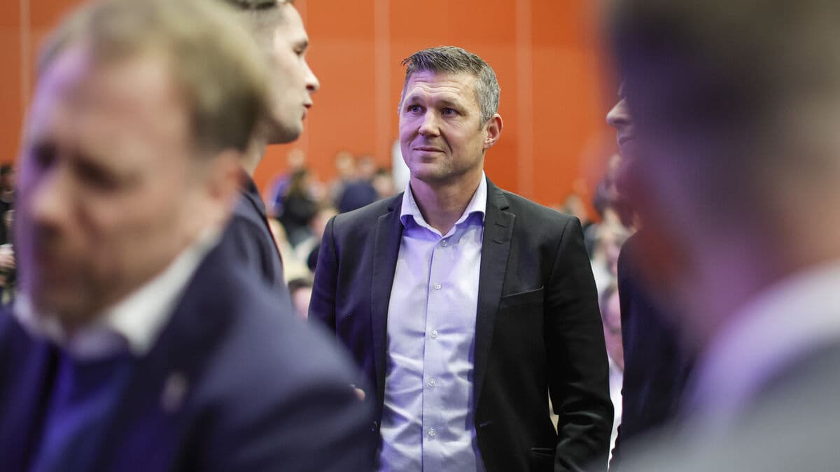 Hannes Stiller will step down as sporting director at IFK Gothenburg this summer