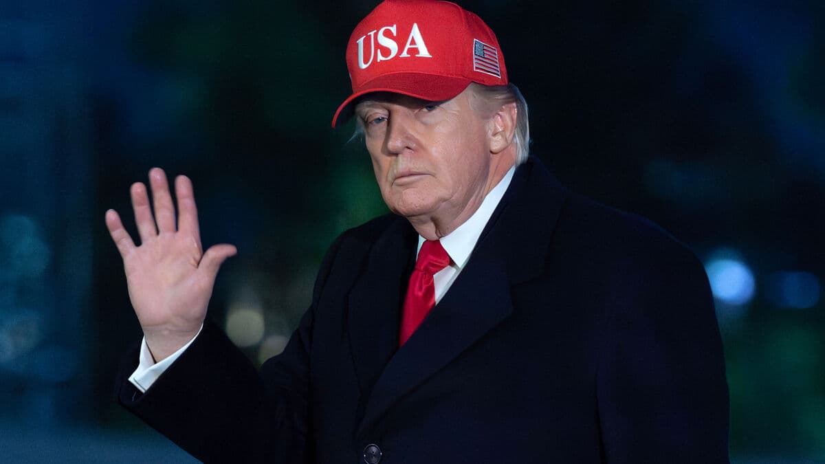 Trump says he is not a fan of Pope Leo XIV, objects to Pope's stance on Iran nuclear weapons