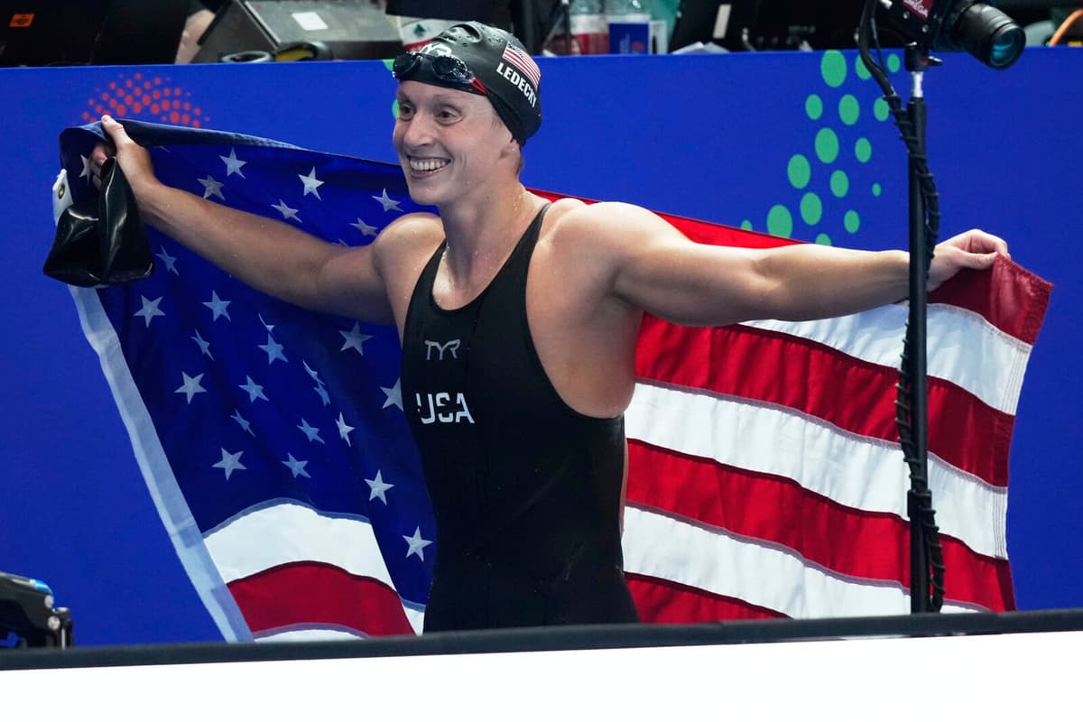 Katie Ledecky Wins Sixth 1500m Gold at World Championship