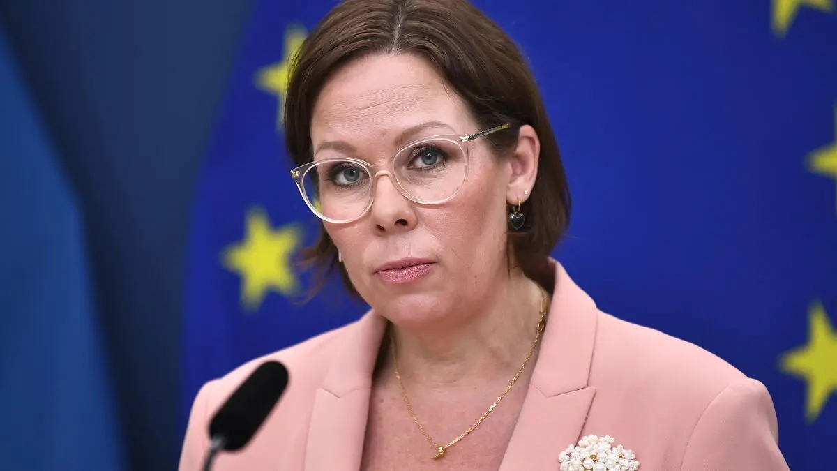 EU sanctions Iranian judges over death penalty case involving executed Swede