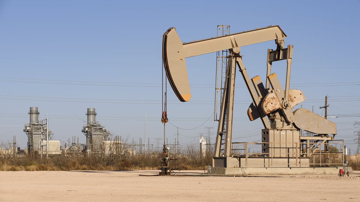 Oil prices surge - peak in Iran crisis