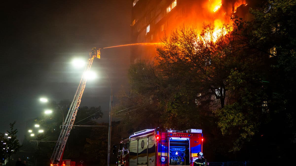 Power Restored in Kyiv After Russian Attacks Cause Outages