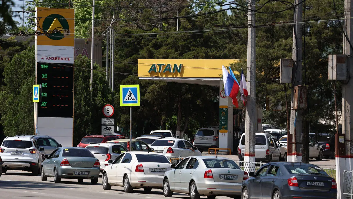 Russian oil giant Tatneft rations gasoline and diesel after Ukrainian drone attack