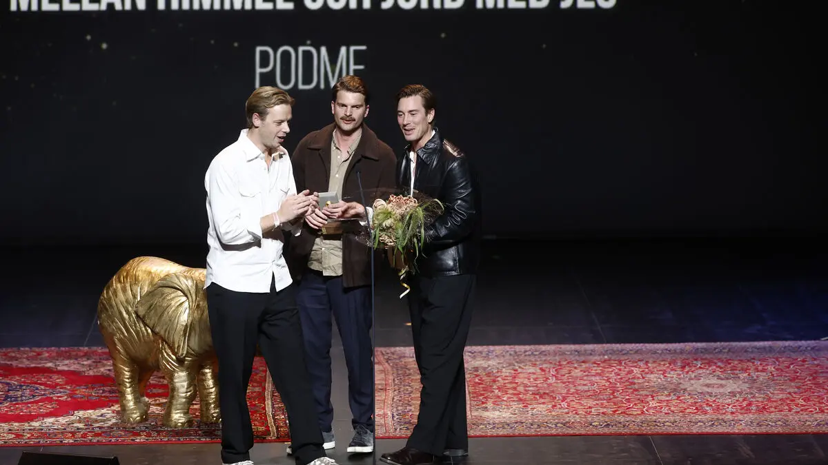 The Court: The agreement on the JLC gold is valid