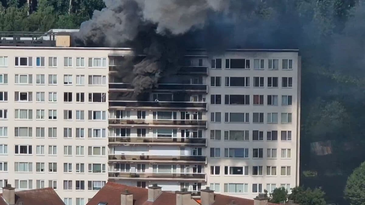 At least five dead in major Antwerp apartment fire, several more injured