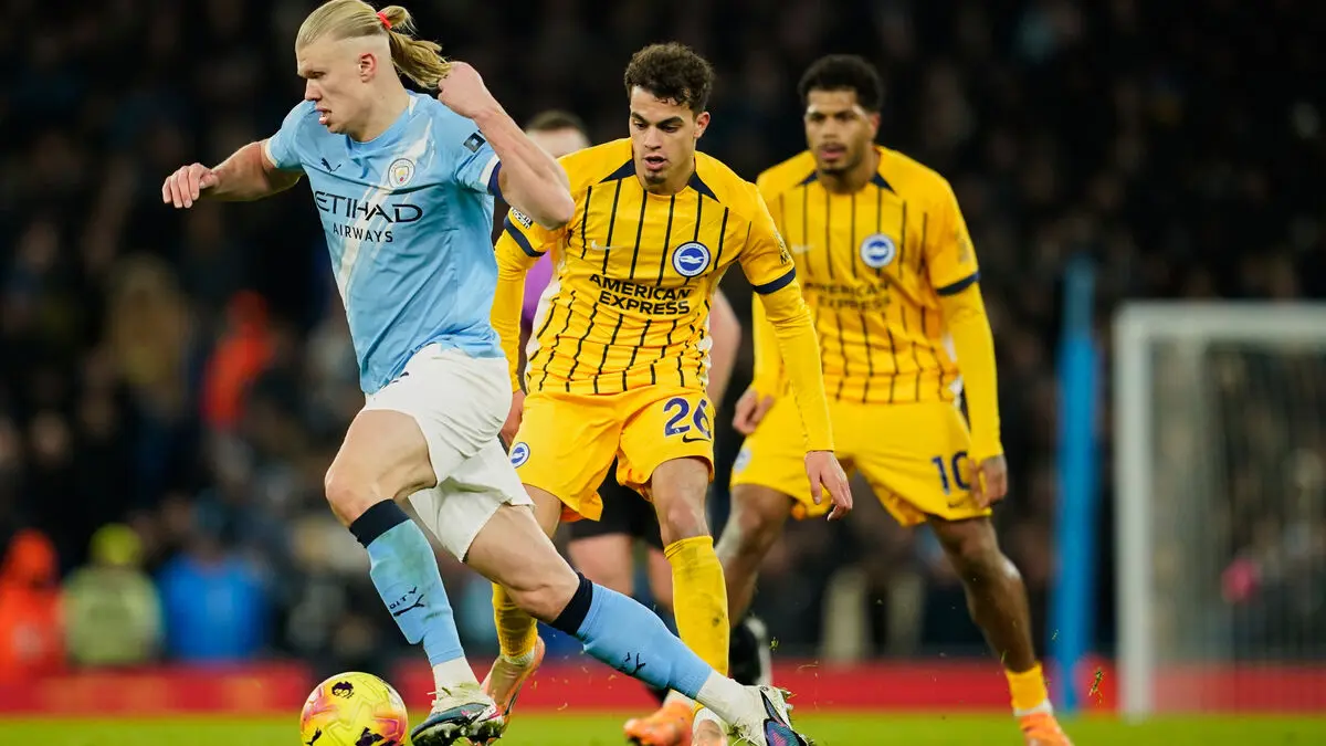 Manchester City dropped points again in pursuit of Arsenal