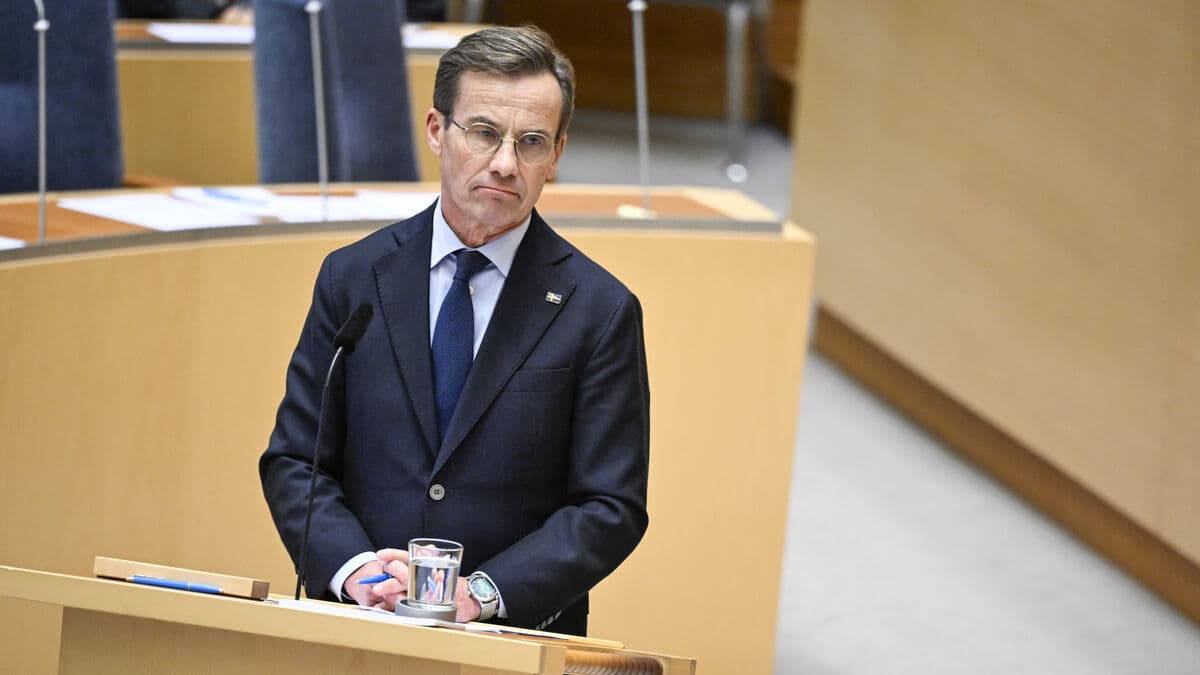 Constitutional Committee Split on Resuming Landerholm Investigation