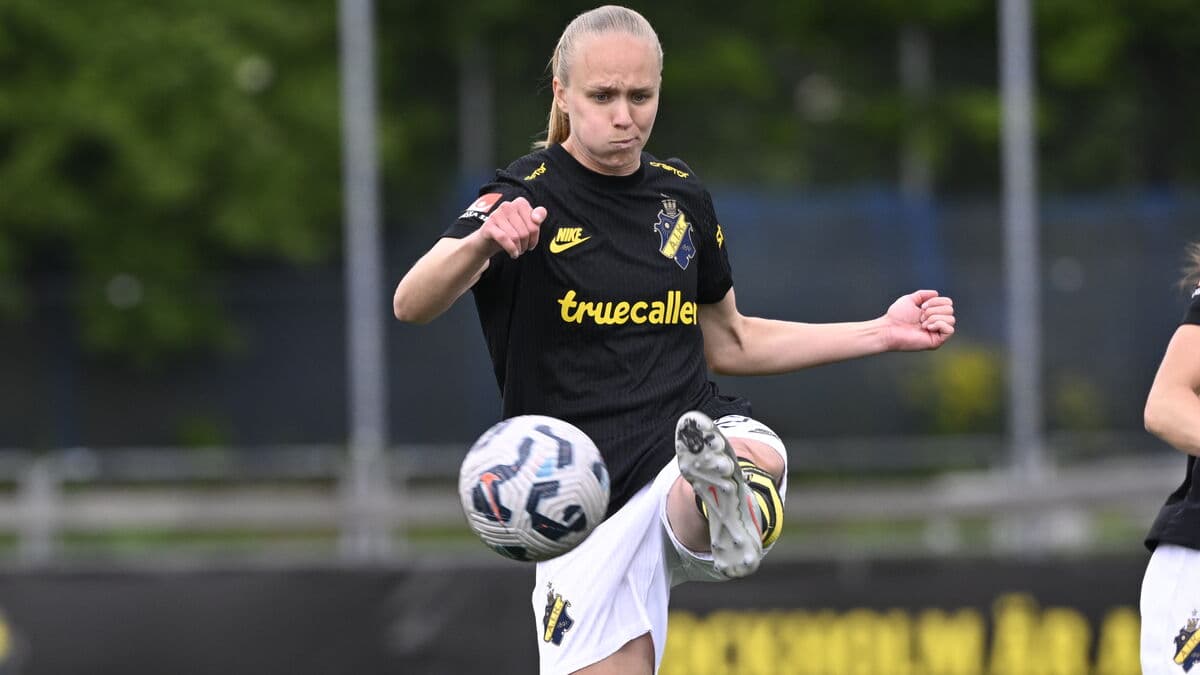 Linköping Near Relegation After Heavy 4-1 Loss to AIK