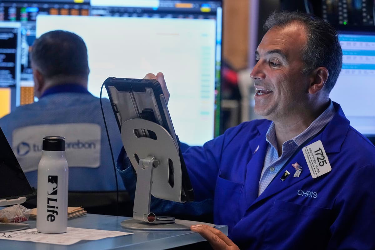 Wall Street Hits Record Highs After Key Inflation Data Released