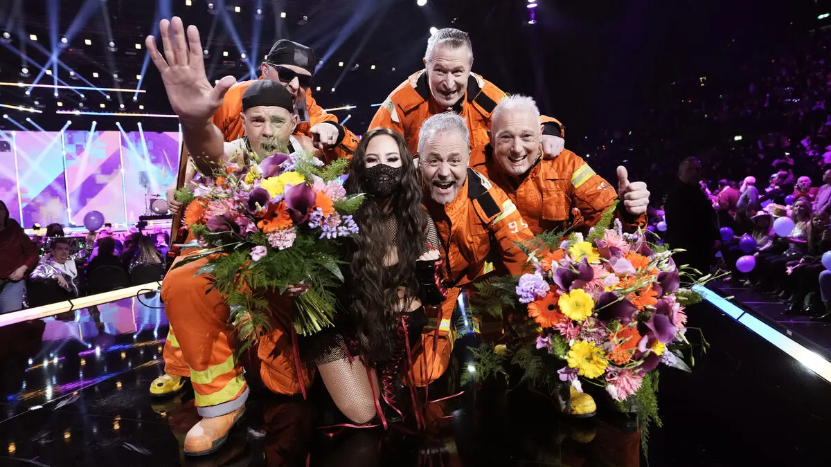 Favorites Felicia and Brandsta advance to Melodifestivalen final