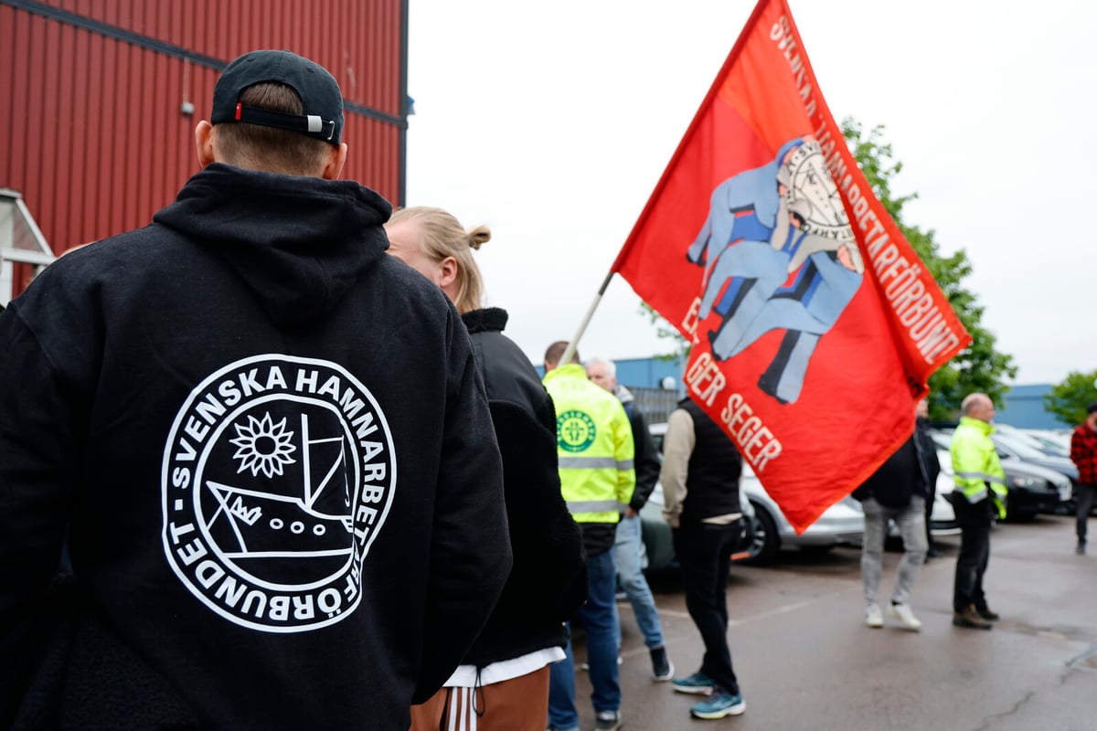Criticism Arises Over Labour Court Ruling on Swedish Harbor Strike