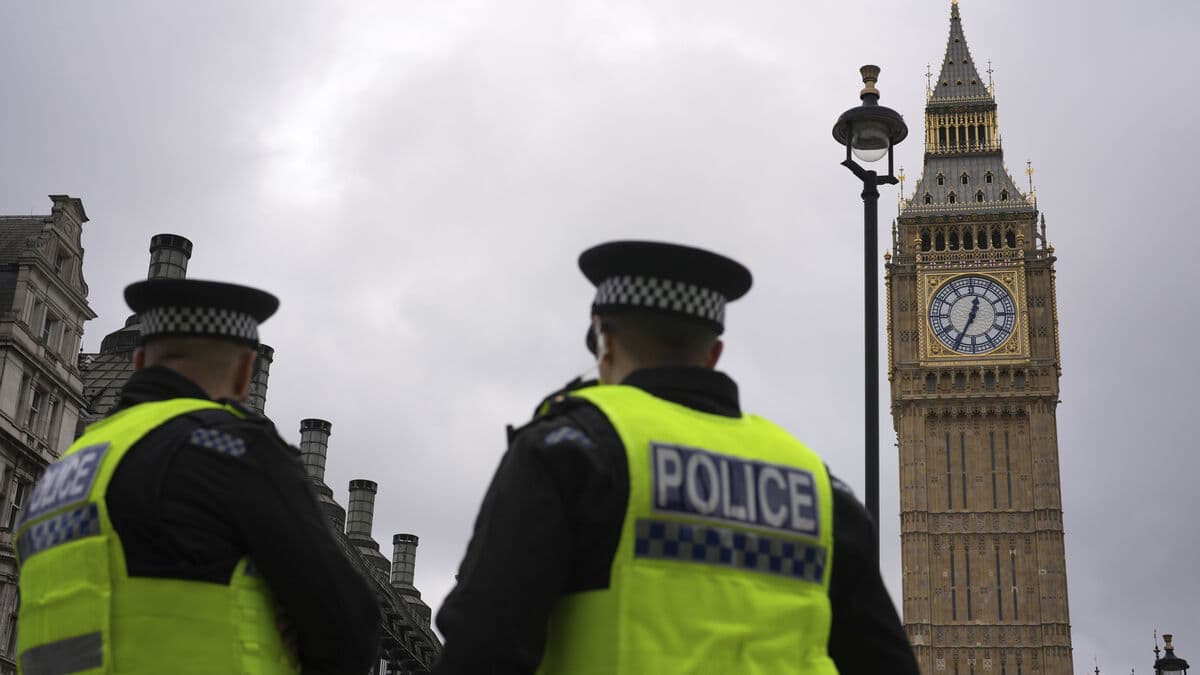 Mistakenly Released UK Sex Offender Arrested Again