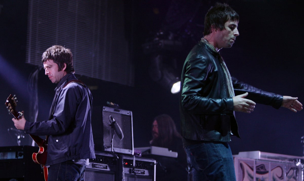 Gallagher Brothers' Easter Tea Sparks Hope for Oasis Reunion Tour
