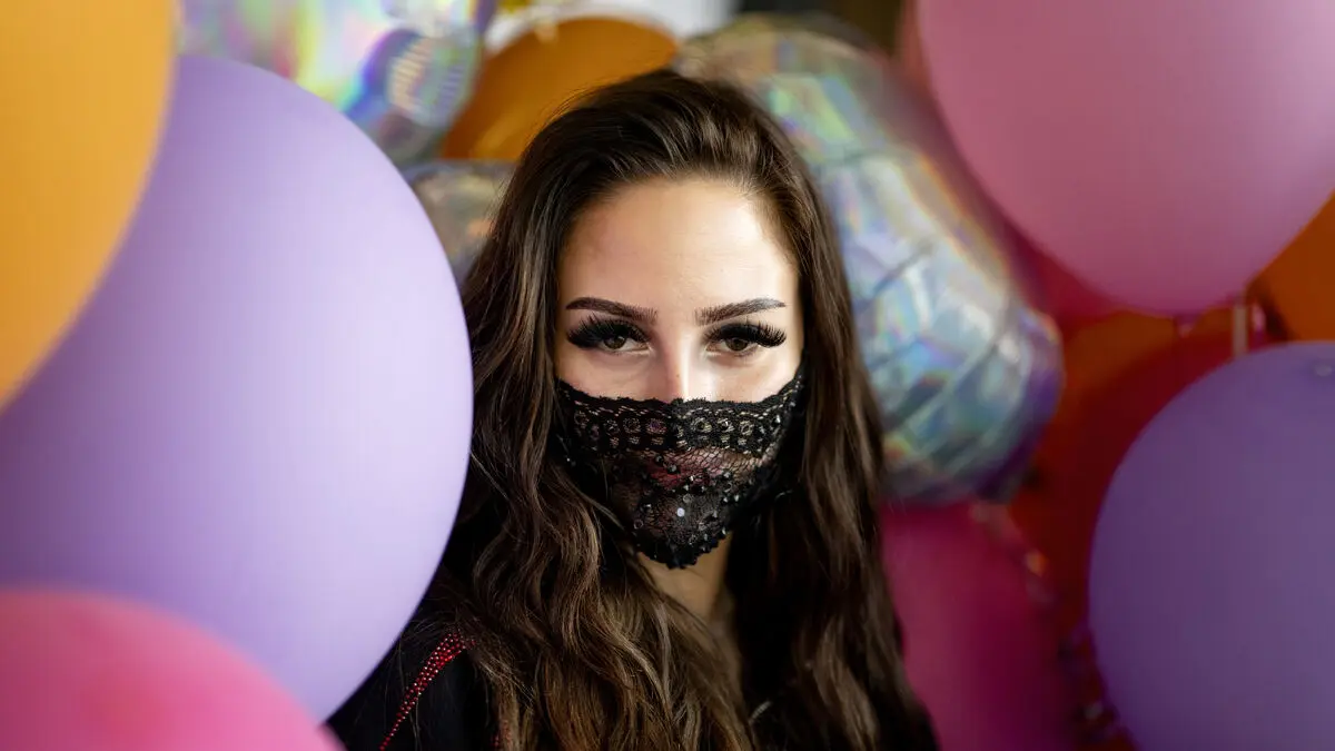 Winner Felicia plays Desdemona in Shakespeare's Othello on Swedish Radio