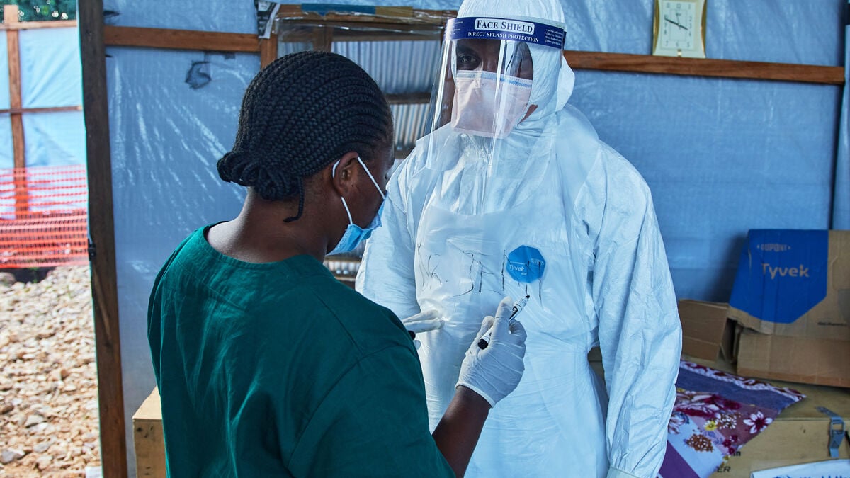 Oxford University recruits volunteers for first Bundibugyo Ebola vaccine trial