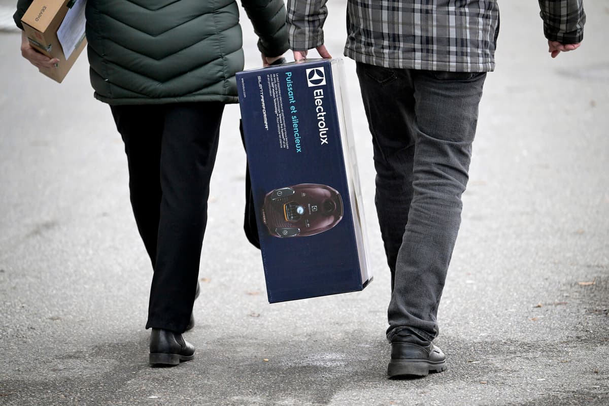 Electrolux Faces Challenges in North American Market Despite Profit