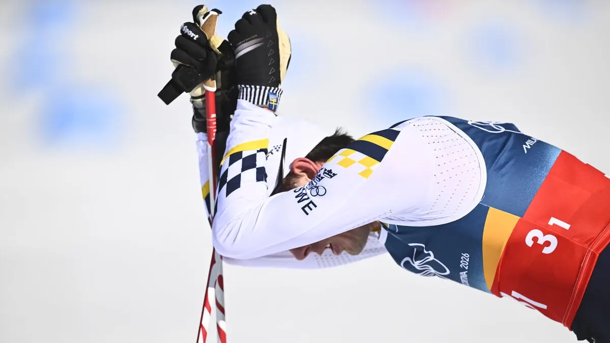 Night black for the long-distance