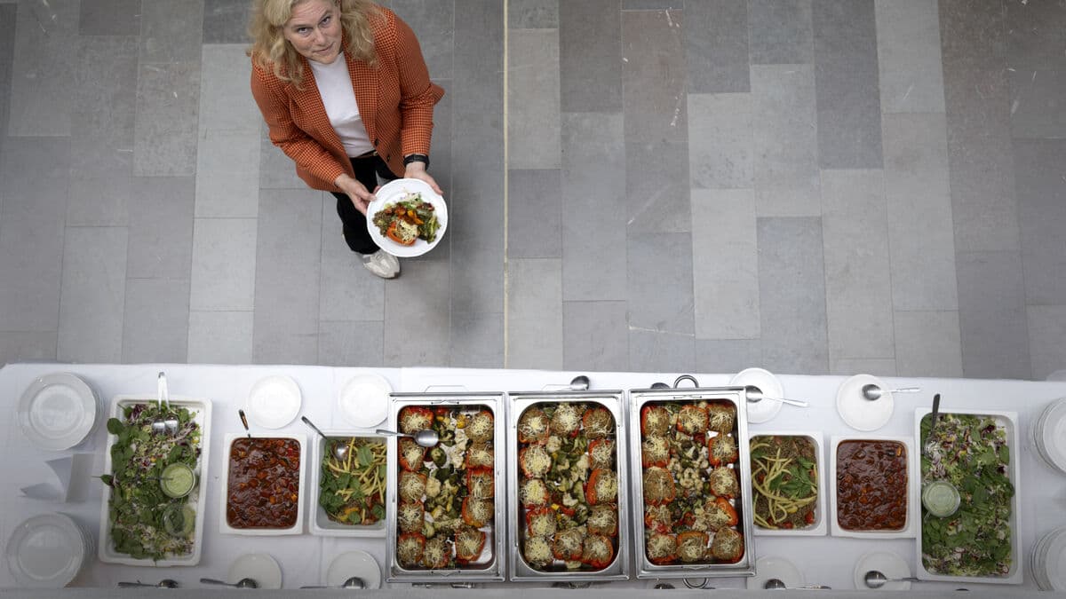 Eat Sustainably: Tips from EAT-Lancet for a Healthier Planet