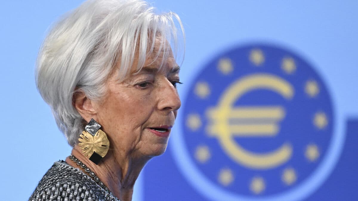 ECB raises key rate, keeps door open for more hikes