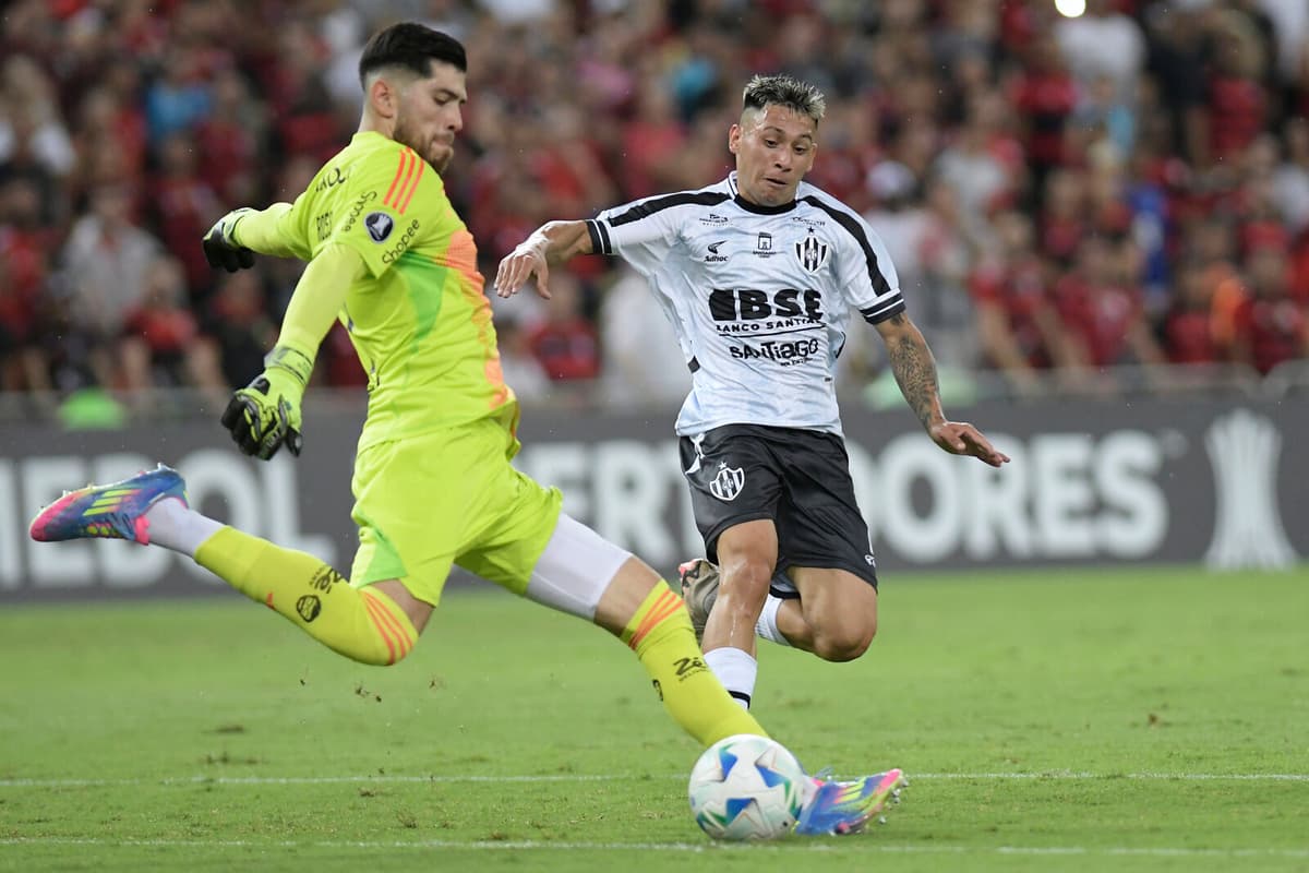 Flamengo Players Ambushed on Rio Highway After Copa Libertadores Match
