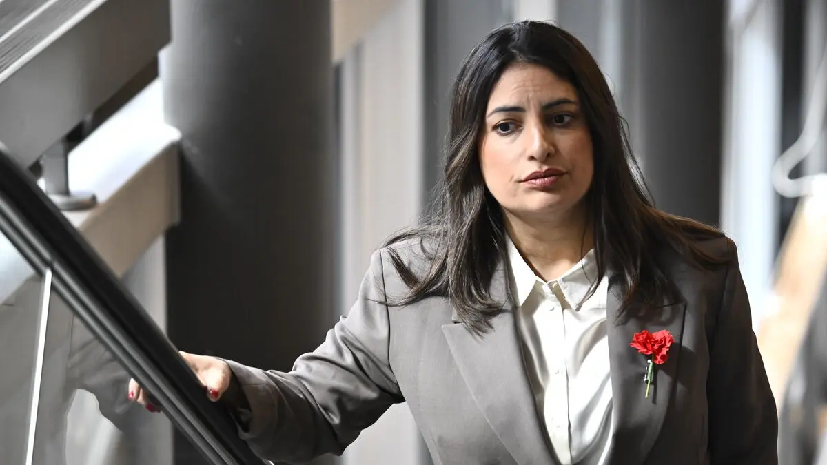 V leadership loses party tax vote - party tax will not be reduced